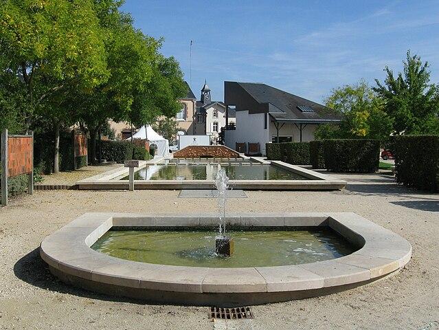 Saint-Jean-de-Braye - Immobilier - CENTURY 21 Premium - Jardin de la mairie