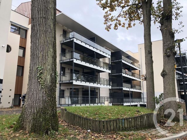 Appartement F2 à louer - 2 pièces - 40.6 m2 - ST JEAN DE BRAYE - 45 - CENTRE - Century 21 Premium